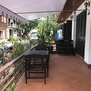 https://oudomlith-guesthouse.hotelsluangprabang.com